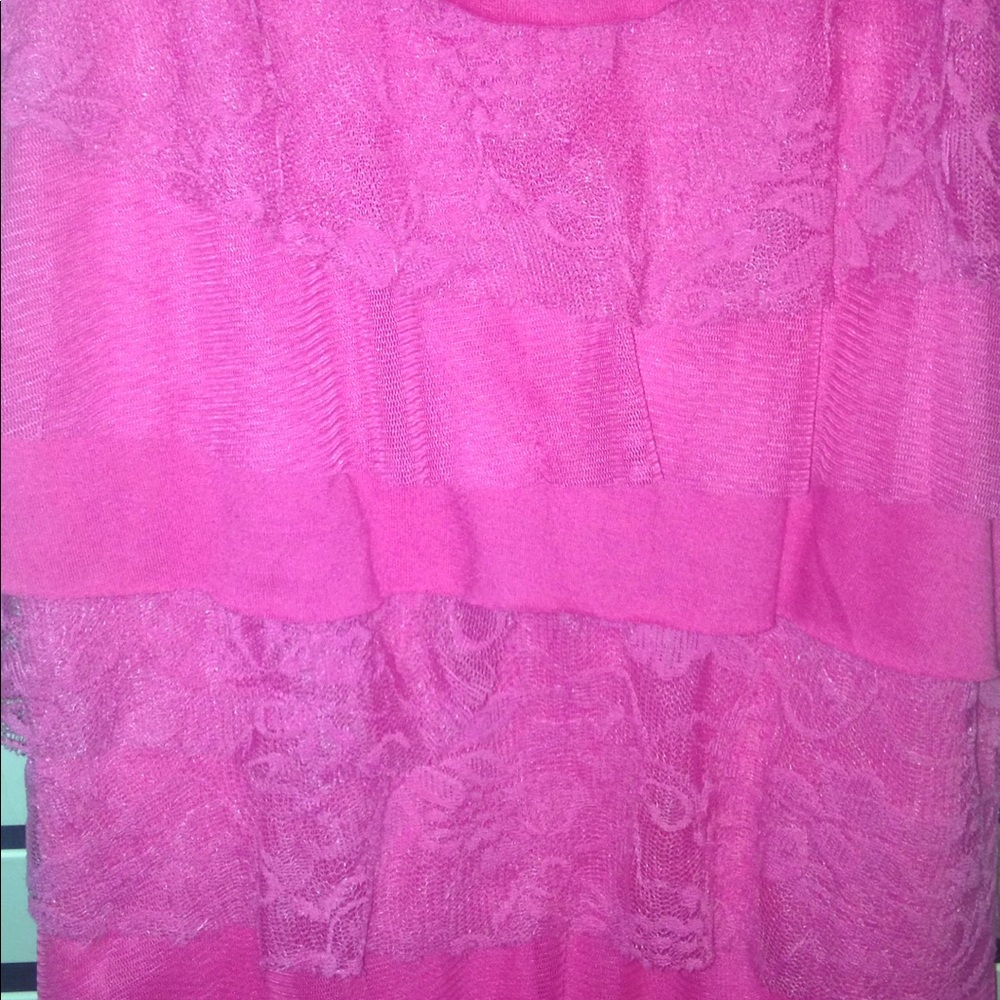 Ruffled Tank Top - Picture 4 of 4